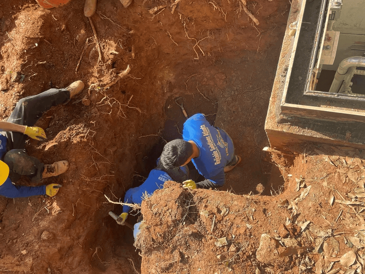 Foundation excavation crew